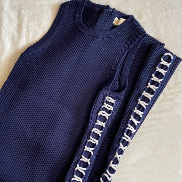 Michael Kors Ribbed Lace-up dress - Picture 4 of 11